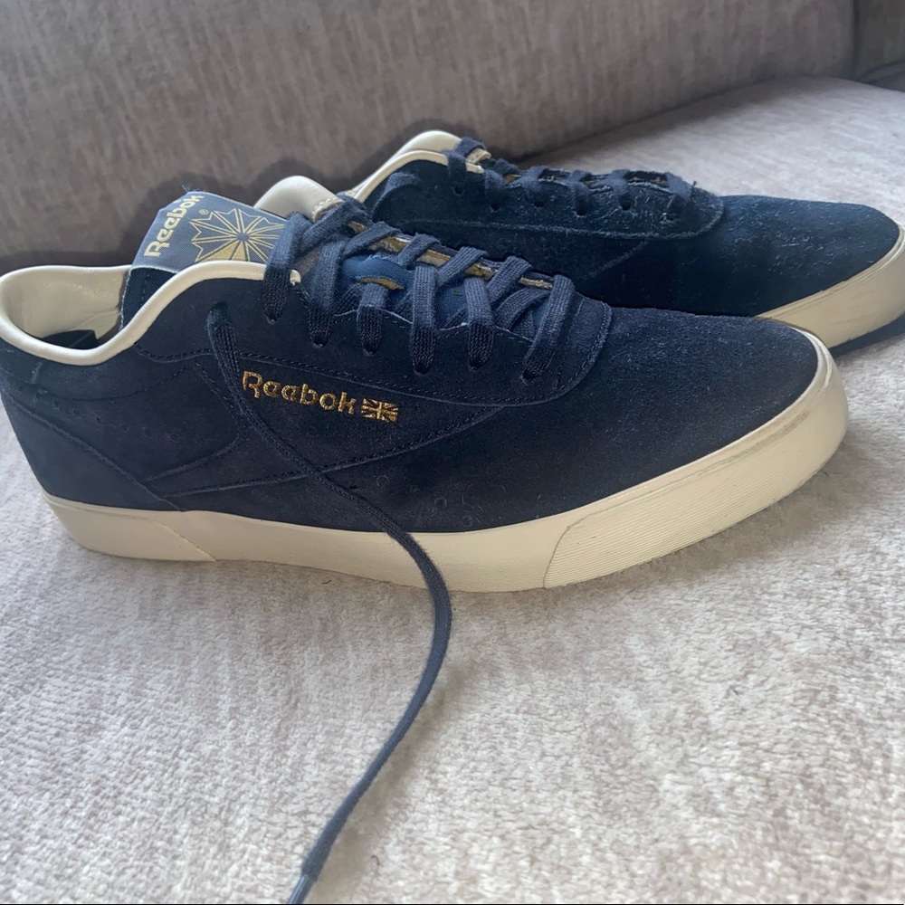 Size 9- Reebok Ex-O-Fit Royal Blue